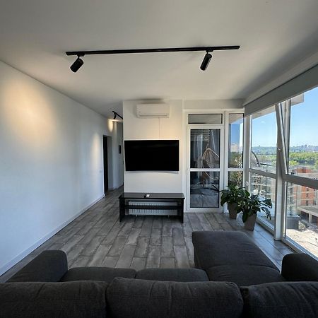 4 Rooms Apartment With A View Of The Dnieper River Kiev Ngoại thất bức ảnh
