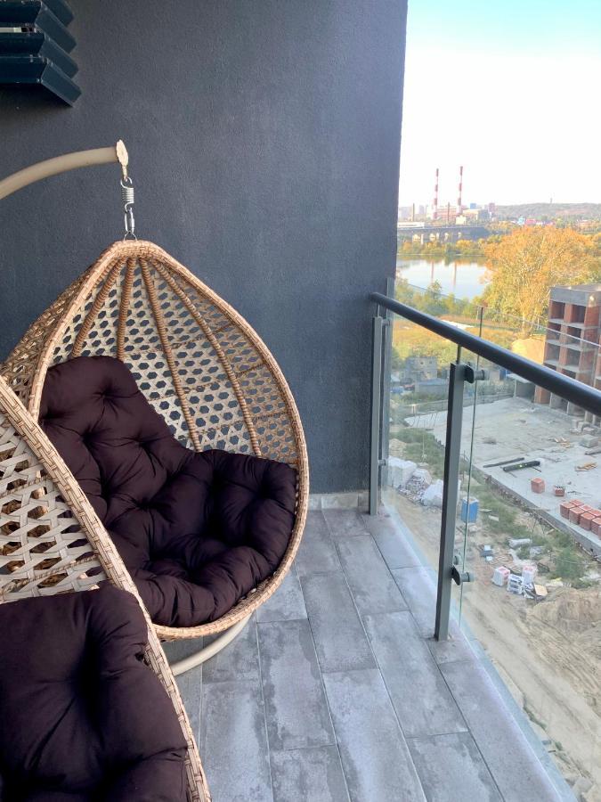 4 Rooms Apartment With A View Of The Dnieper River Kiev Ngoại thất bức ảnh